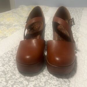 Women’s platform clog wedge  only worn once